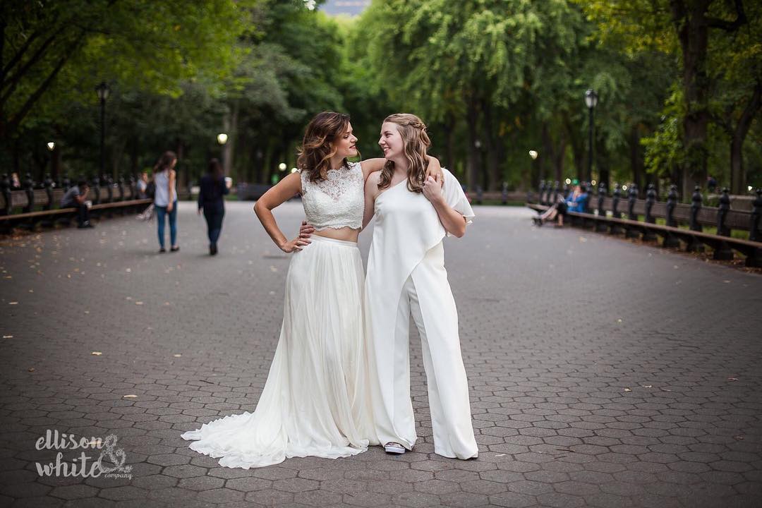 Adorable newly weds Brenna & Laura said Yeeeeeeeeeeeees to spending a lifetime together